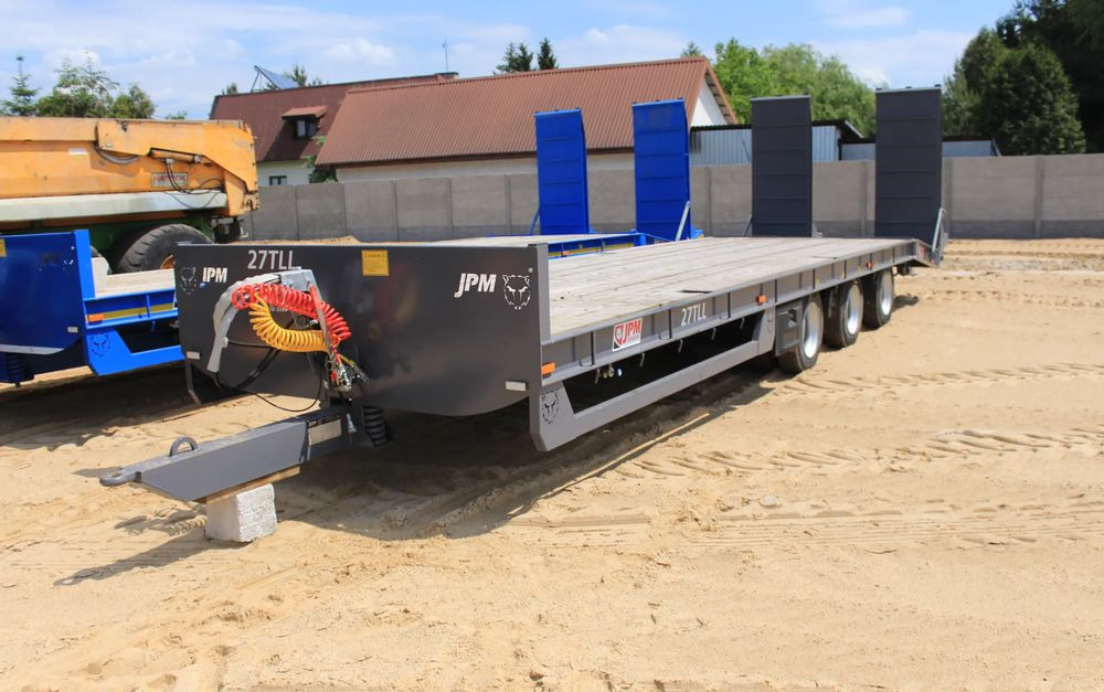 JPM 30 FOOT TRI AXLE - Low loader trailer: picture 1 JPM 30 FOOT TRI AXLE - Low loader trailer: picture 1