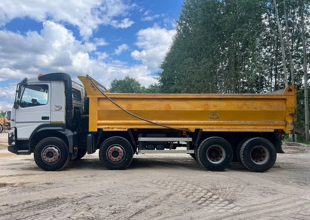 Volvo FMX-420 - Tipper: picture 3 Volvo FMX-420 - Tipper: picture 3