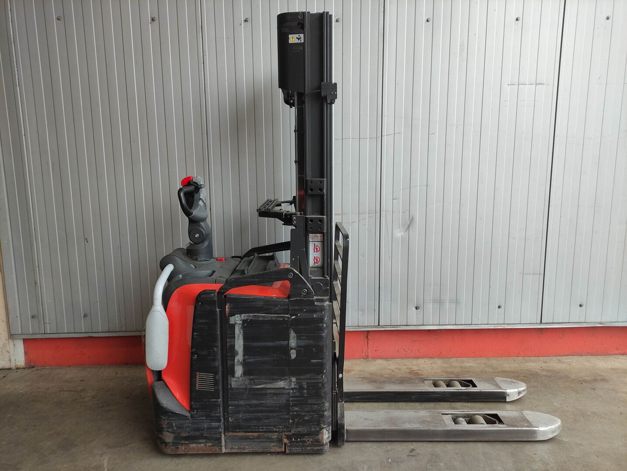 BT SPE 120 - Stacker: picture 2 BT SPE 120 - Stacker: picture 2