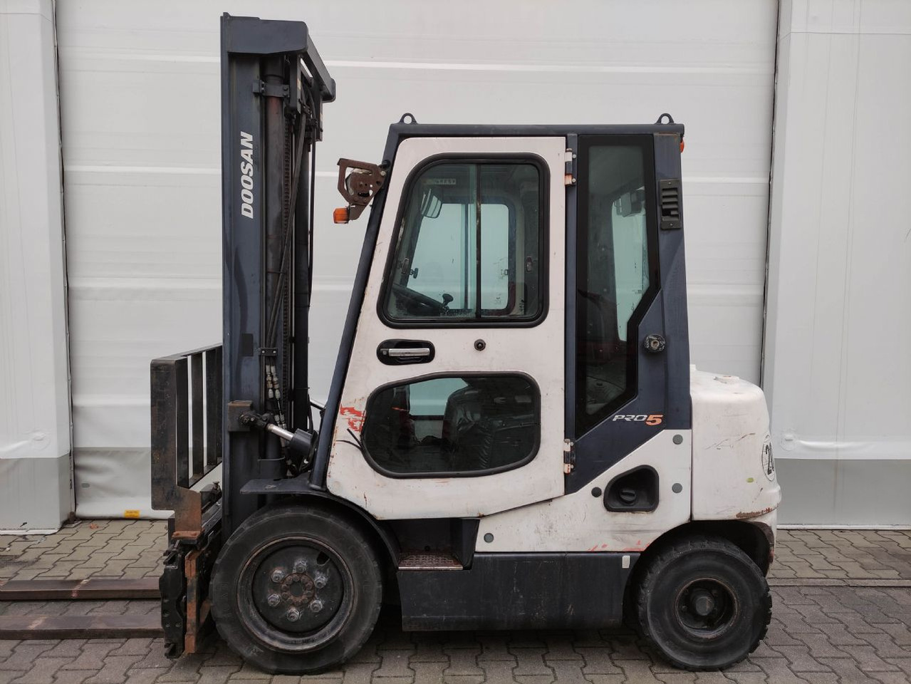 Doosan D25S-5 - Diesel forklift: picture 1 Doosan D25S-5 - Diesel forklift: picture 1