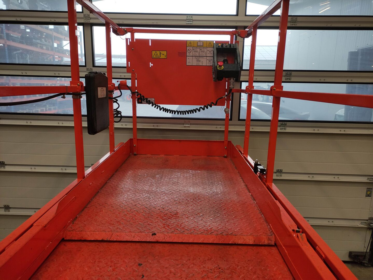 JLG 3246ES - Scissor lift: picture 5 JLG 3246ES - Scissor lift: picture 5