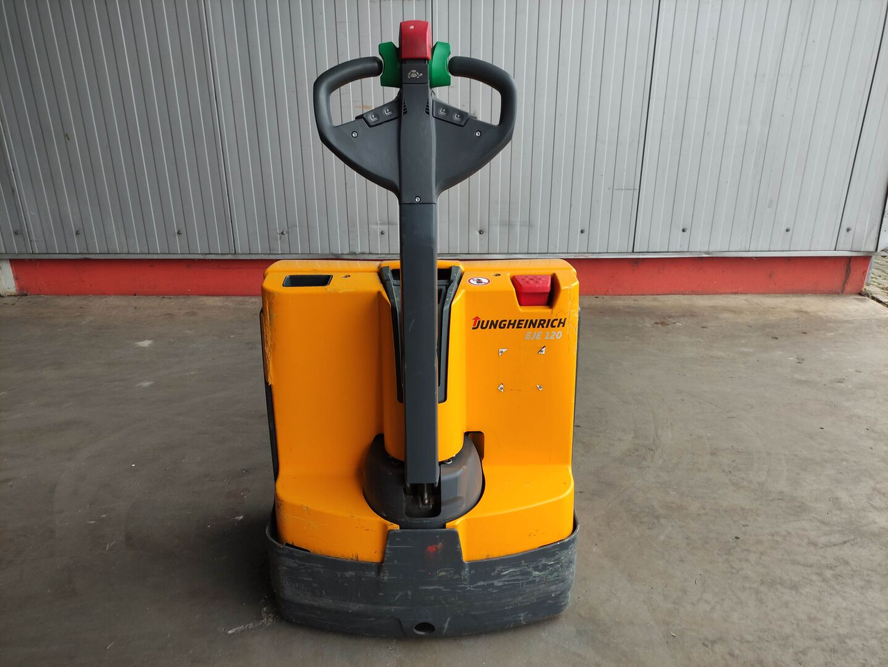 Jungheinrich EJE 120 - Pallet truck: picture 4 Jungheinrich EJE 120 - Pallet truck: picture 4