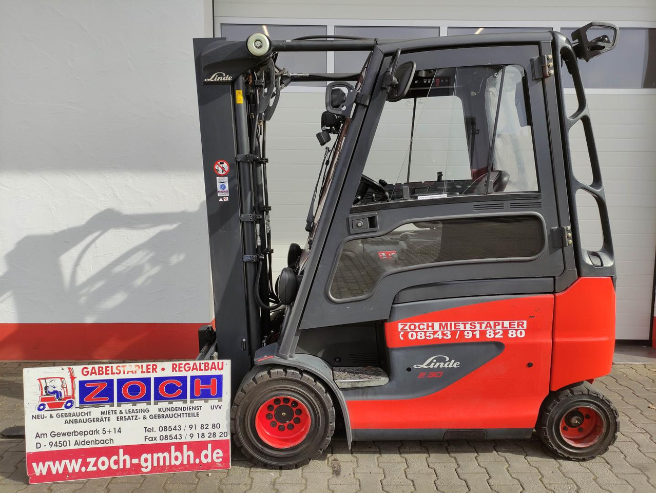Linde E30H-01-600-387 - Electric forklift: picture 1 Linde E30H-01-600-387 - Electric forklift: picture 1