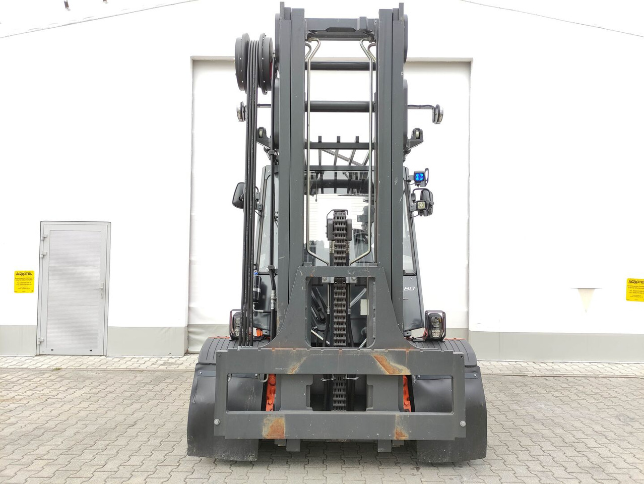 Linde H80D-03/900-396/EVO - Diesel forklift: picture 3 Linde H80D-03/900-396/EVO - Diesel forklift: picture 3