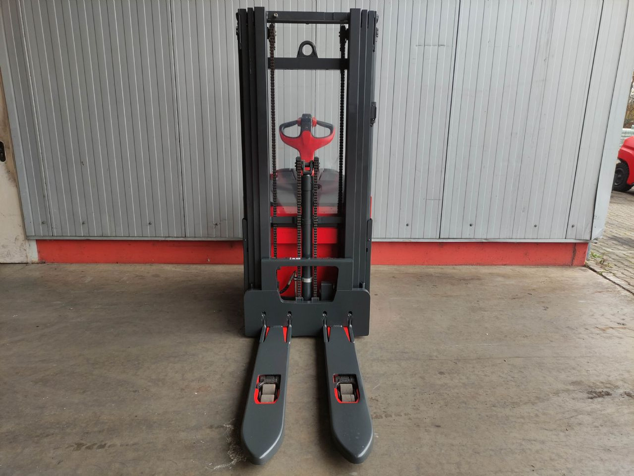 Linde L16APi-1173 - Stacker: picture 3 Linde L16APi-1173 - Stacker: picture 3