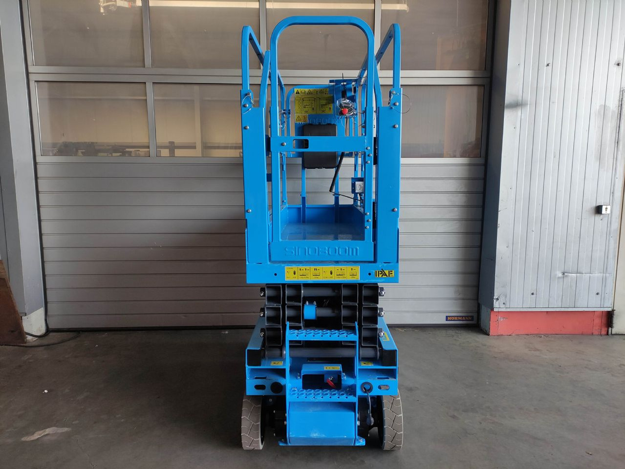 Sinoboom 1932ME/GTJZ0608ME *NEU* - Scissor lift: picture 4 Sinoboom 1932ME/GTJZ0608ME *NEU* - Scissor lift: picture 4