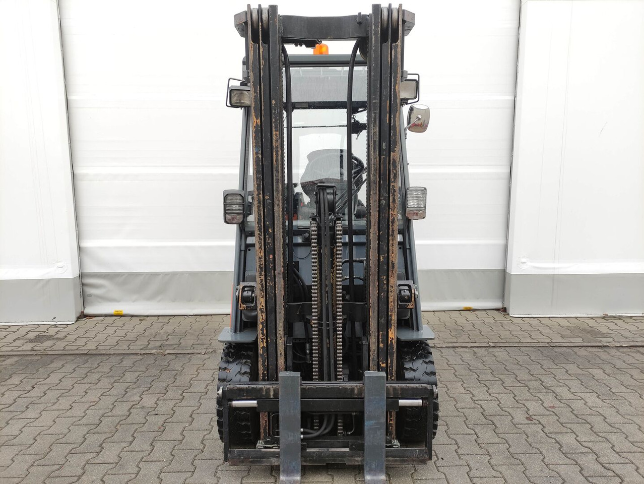 Toyota 7FBMF25 - Electric forklift: picture 3 Toyota 7FBMF25 - Electric forklift: picture 3
