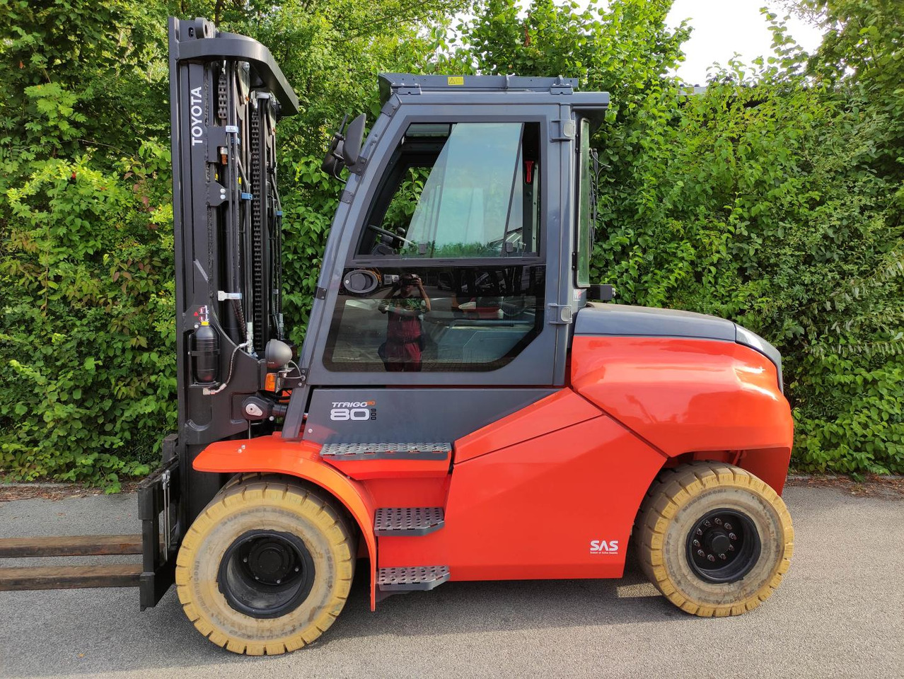 Toyota 9FBH80T900 - Electric forklift: picture 1 Toyota 9FBH80T900 - Electric forklift: picture 1