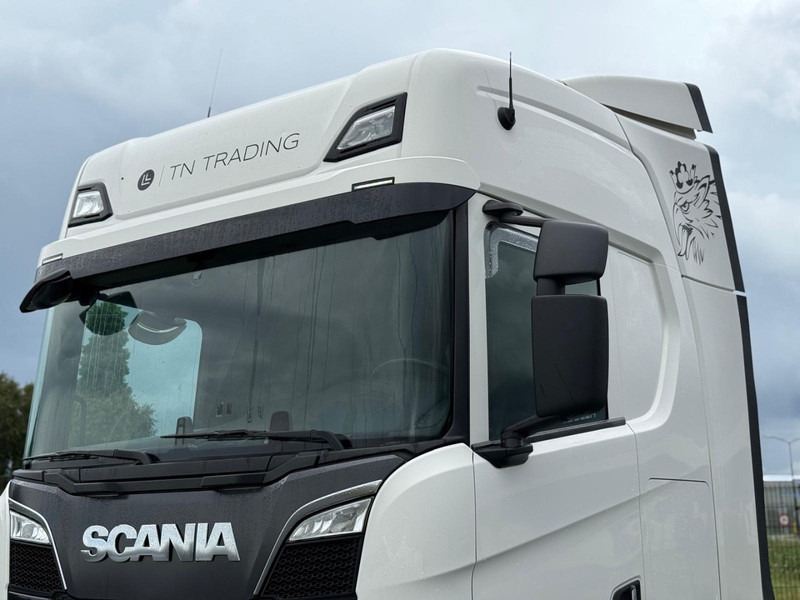 Tractor unit Scania R520A6X2/4NB 6X2/4, LEATHER, RETARDER, 2X TANK, TOP.: picture 12