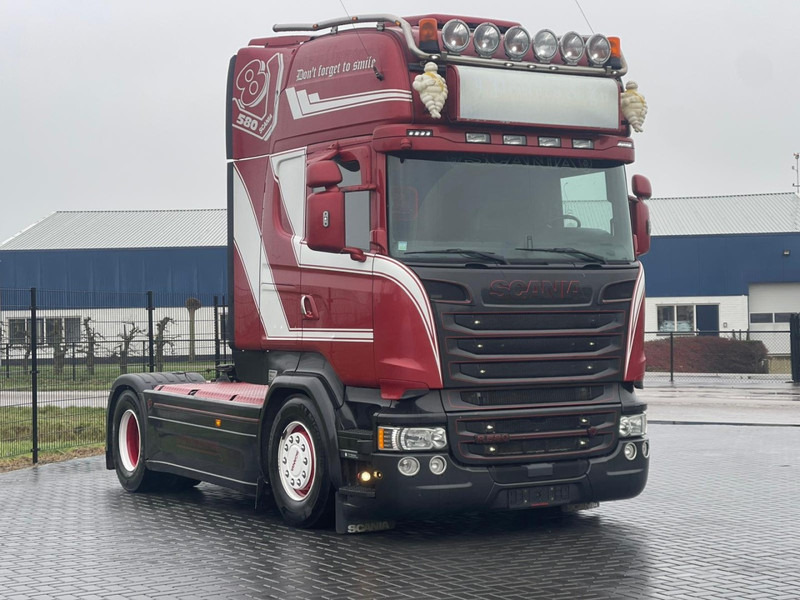 Scania R580 V8 SILVER GRIFFIN 66/100, LIMITED EDITION, FULL AIR, RETARDER. - Tractor unit: picture 1 Scania R580 V8 SILVER GRIFFIN 66/100, LIMITED EDITION, FULL AIR, RETARDER. - Tractor unit: picture 1