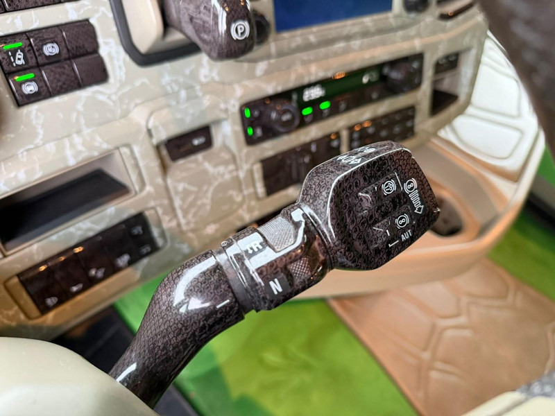 Tractor unit Scania S520 V8 NGS SHOWTRUCK, VOLLUCHT, SMART2 TACHO, PARK COOL, RETARDER, TOPSTAAT.: picture 18