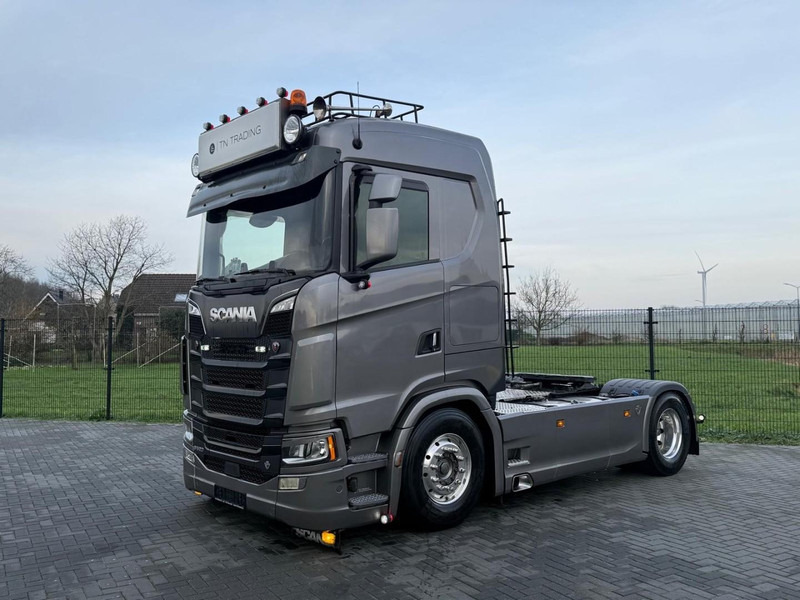 Scania S520 V8 NGS VOLLUCHT, ALCOA, PTO, KIPPER HYDRAULIC, LEREN STOELEN. - Tractor unit: picture 3 Scania S520 V8 NGS VOLLUCHT, ALCOA, PTO, KIPPER HYDRAULIC, LEREN STOELEN. - Tractor unit: picture 3