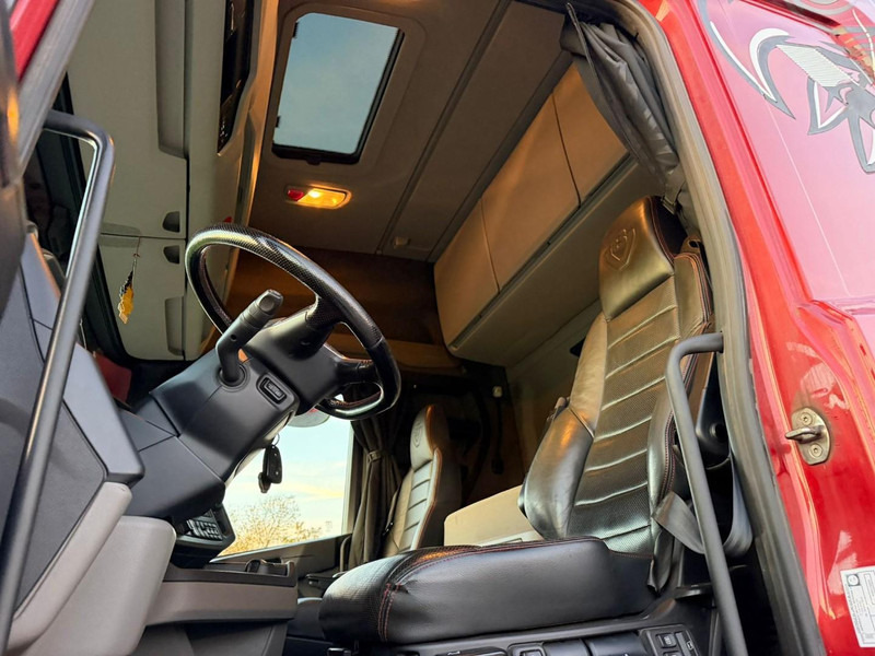 Tractor unit Scania S580 V8 NGS VOLLUCHT, KING OF THE ROAD, HYDRAULIEK, LEER, ALCOA.: picture 15