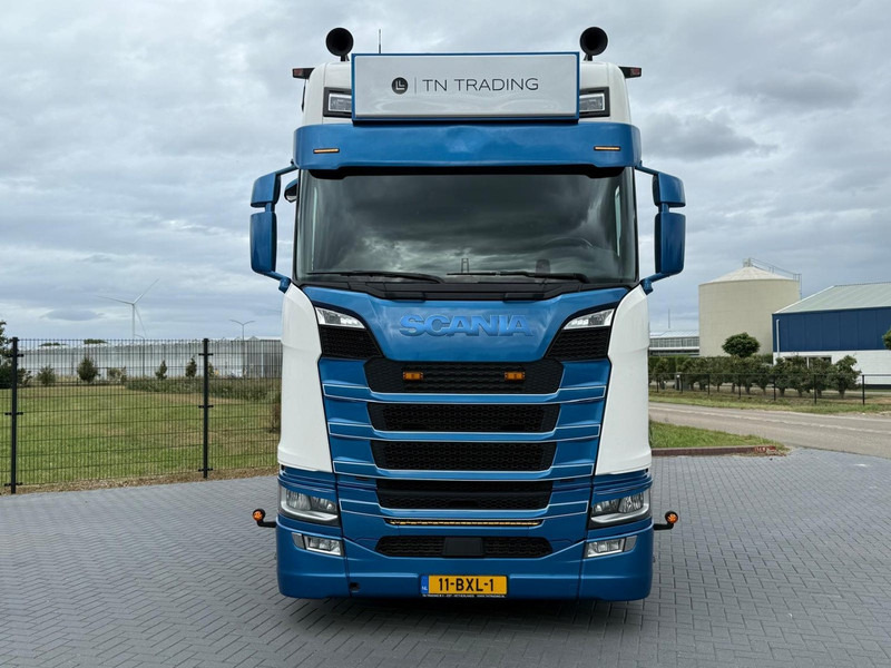 Scania S660 BOOGIE, VOLLUCHT, RETARDER, LEER. - Tractor unit: picture 3 Scania S660 BOOGIE, VOLLUCHT, RETARDER, LEER. - Tractor unit: picture 3
