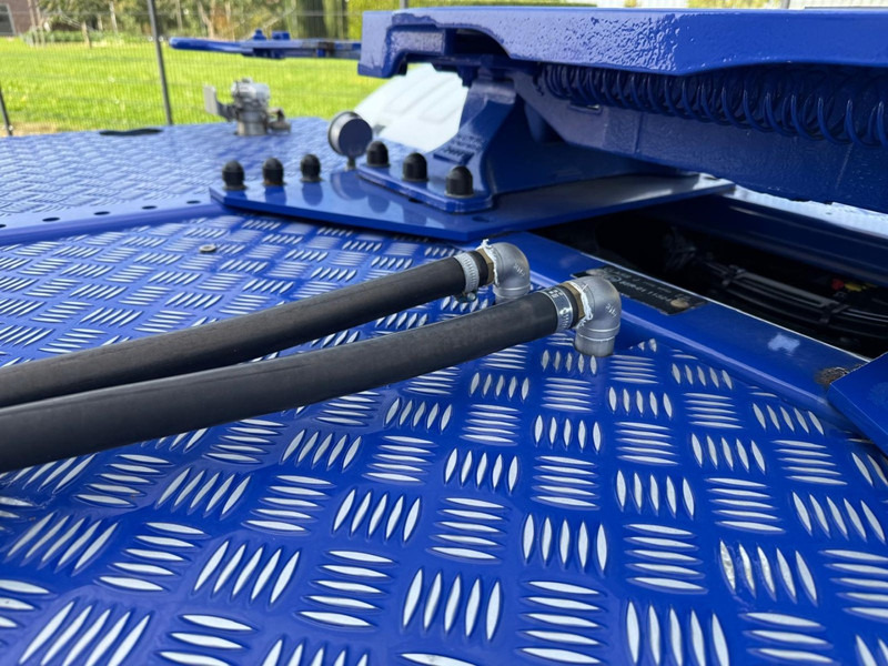 Tractor unit Volvo FH 13.460 SHOWSTAAT, HYDRAULIEK, COMPRESSOR, ADR, I-PARK COOL, INTERIEUR.: picture 12