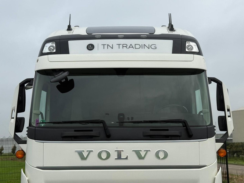 Volvo FH 13.460XL Turbocompound, leer, vollucht, 2 tanks, dubbel glas, vol spoiler. - Tractor unit: picture 4 Volvo FH 13.460XL Turbocompound, leer, vollucht, 2 tanks, dubbel glas, vol spoiler. - Tractor unit: picture 4