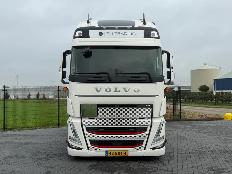 Volvo FH 13.460XL Turbocompound, leer, vollucht, 2 tanks, dubbel glas, vol spoiler. - Tractor unit: picture 3 Volvo FH 13.460XL Turbocompound, leer, vollucht, 2 tanks, dubbel glas, vol spoiler. - Tractor unit: picture 3