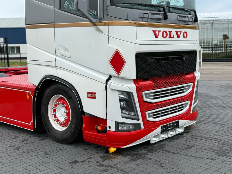 Volvo FH 13.500 SHOWTRUCK, VOLLUCHT, EURO 6, 6X2/4, PTO, SHOW INTERIEUR. - Tractor unit: picture 3 Volvo FH 13.500 SHOWTRUCK, VOLLUCHT, EURO 6, 6X2/4, PTO, SHOW INTERIEUR. - Tractor unit: picture 3