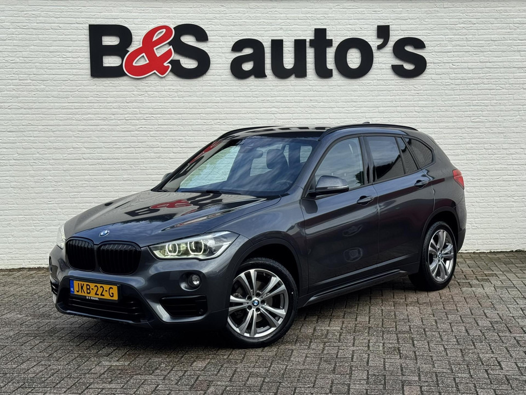 BMW X1-SDrive18i High Executive Automaat Cruise control Climate control Stoelverwarming Navigatie Full LED Head-up display Camera - SUV: picture 1 BMW X1-SDrive18i High Executive Automaat Cruise control Climate control Stoelverwarming Navigatie Full LED Head-up display Camera - SUV: picture 1
