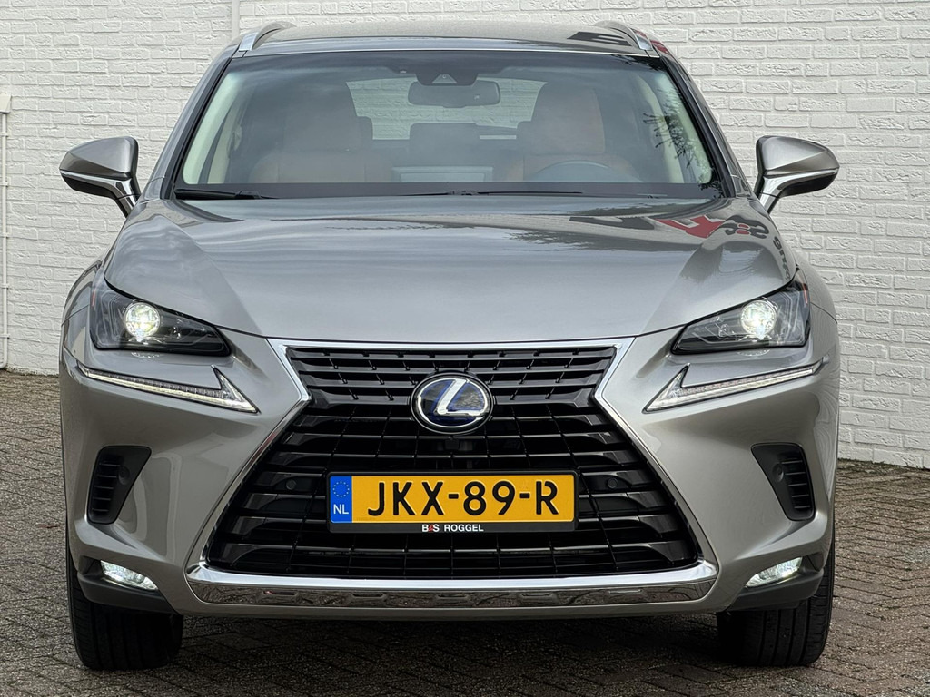 Lexus NX-300h AWD Luxury Line Trekhaak DAB Camera Navigatie Led Lane assist - SUV: picture 4 Lexus NX-300h AWD Luxury Line Trekhaak DAB Camera Navigatie Led Lane assist - SUV: picture 4