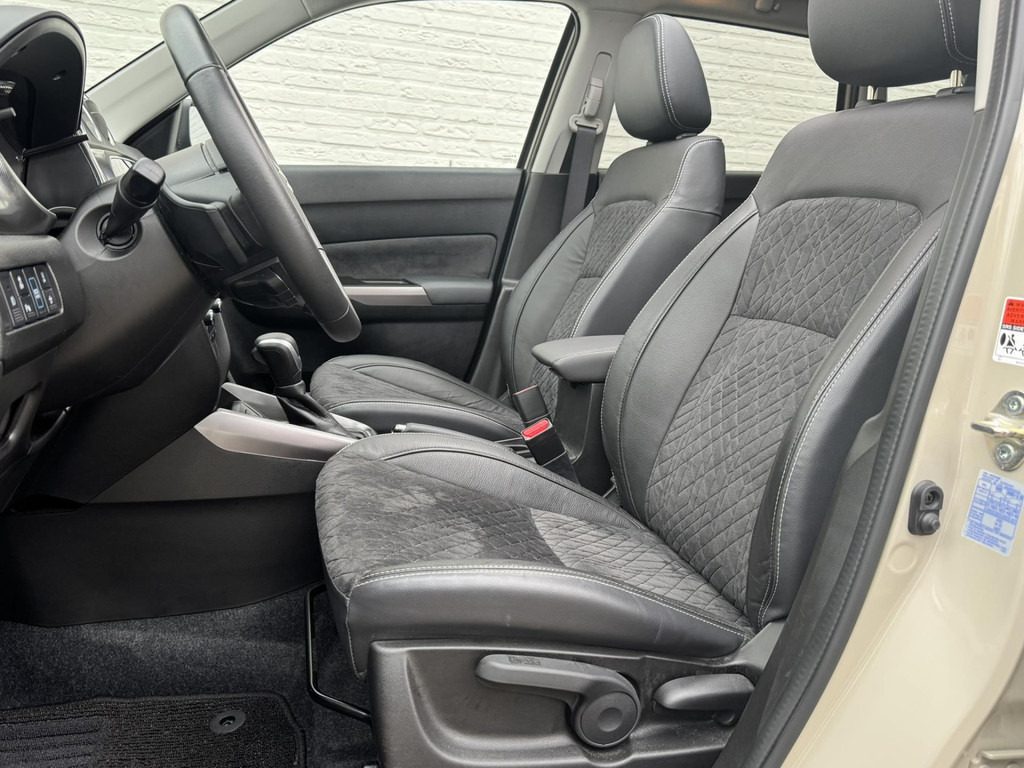 Car Suzuki Vitara-1.5 Hybrid Style Automaat Adaptive cruise Climate control Panoramadak Achteruitrijcamera Apple / Android: picture 13 Car Suzuki Vitara-1.5 Hybrid Style Automaat Adaptive cruise Climate control Panoramadak Achteruitrijcamera Apple / Android: picture 13