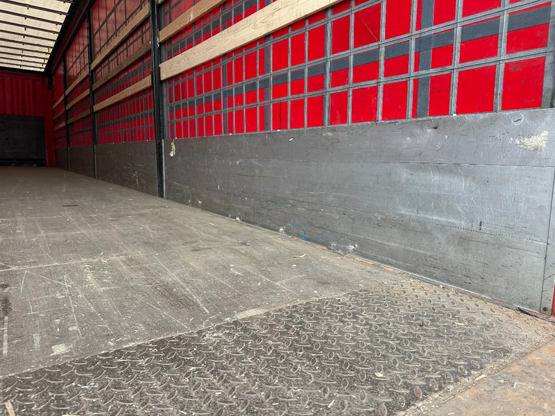 Krone SD Schuifzeil -Dak Met Borden / BPW-assen / Apk! - Curtainsider semi-trailer: picture 5 Krone SD Schuifzeil -Dak Met Borden / BPW-assen / Apk! - Curtainsider semi-trailer: picture 5
