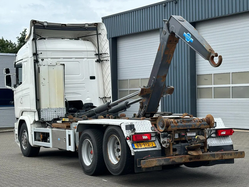 Scania R520 V8 6x2 Haakarm 20T Retarder Euro 6 - Hook lift truck: picture 4 Scania R520 V8 6x2 Haakarm 20T Retarder Euro 6 - Hook lift truck: picture 4