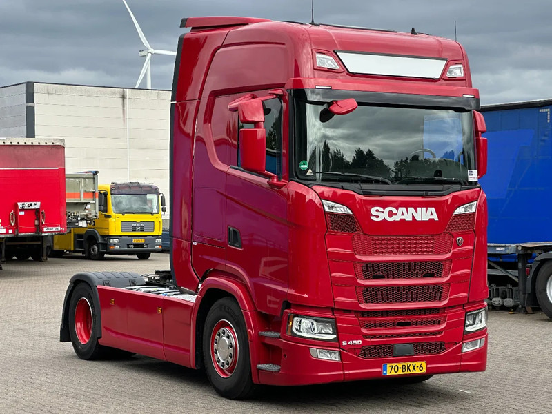 Scania S450 Retarder Full Spoiler 2 Tank *NL-Truck* 06-2026 Apk! - Tractor unit: picture 2 Scania S450 Retarder Full Spoiler 2 Tank *NL-Truck* 06-2026 Apk! - Tractor unit: picture 2