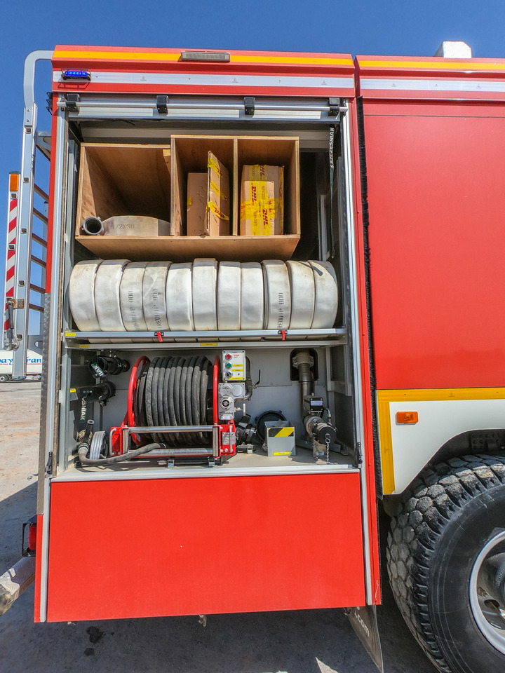 Renault SZCZESNIAK  K-500 TLF 9000/1000 6x6 - Fire truck: picture 5 Renault SZCZESNIAK  K-500 TLF 9000/1000 6x6 - Fire truck: picture 5