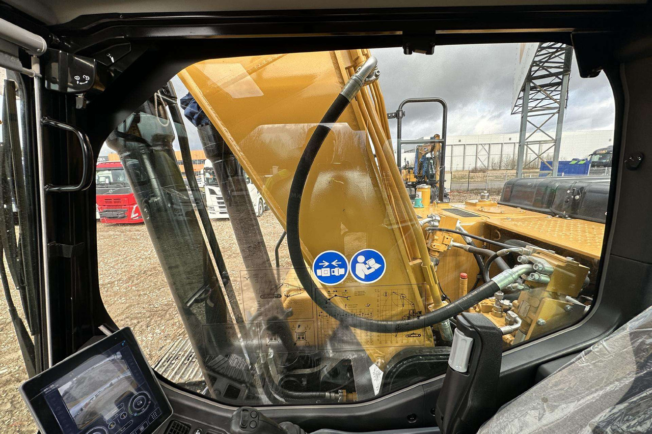 Crawler excavator SANY SY215C: picture 16