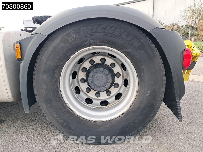 Tractor unit DAF XF 480 4X2 SSC Retarder Standklima: picture 17