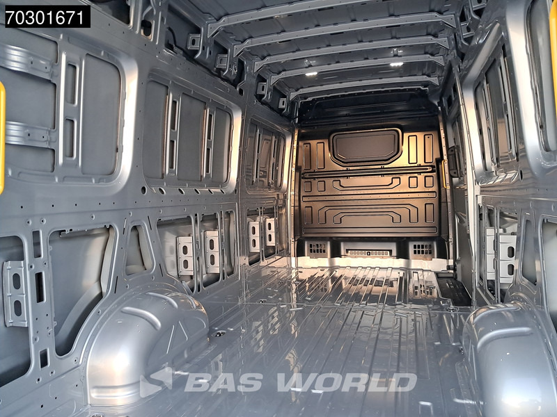 Panel van Volkswagen Crafter 177pk Neu! Automatik 2025 model Facelift L4H3 ACC AHK LED Navi Kamera Euro6 L3H2 15m3 A/C Towbar: picture 8