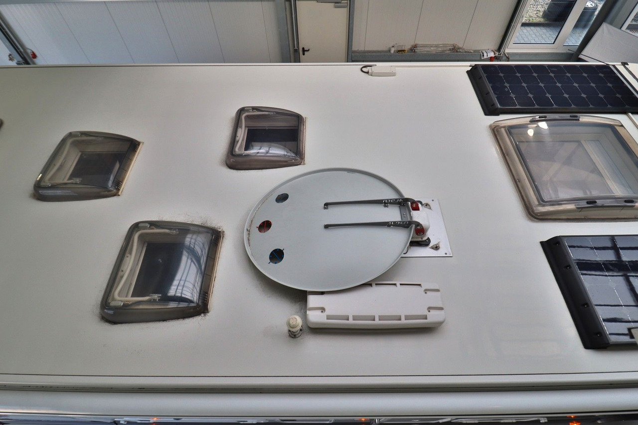 Integrated motorhome Carthago M Liner 57 BRH/Automatik/Festbett+Hubbett/2xKlim: picture 7