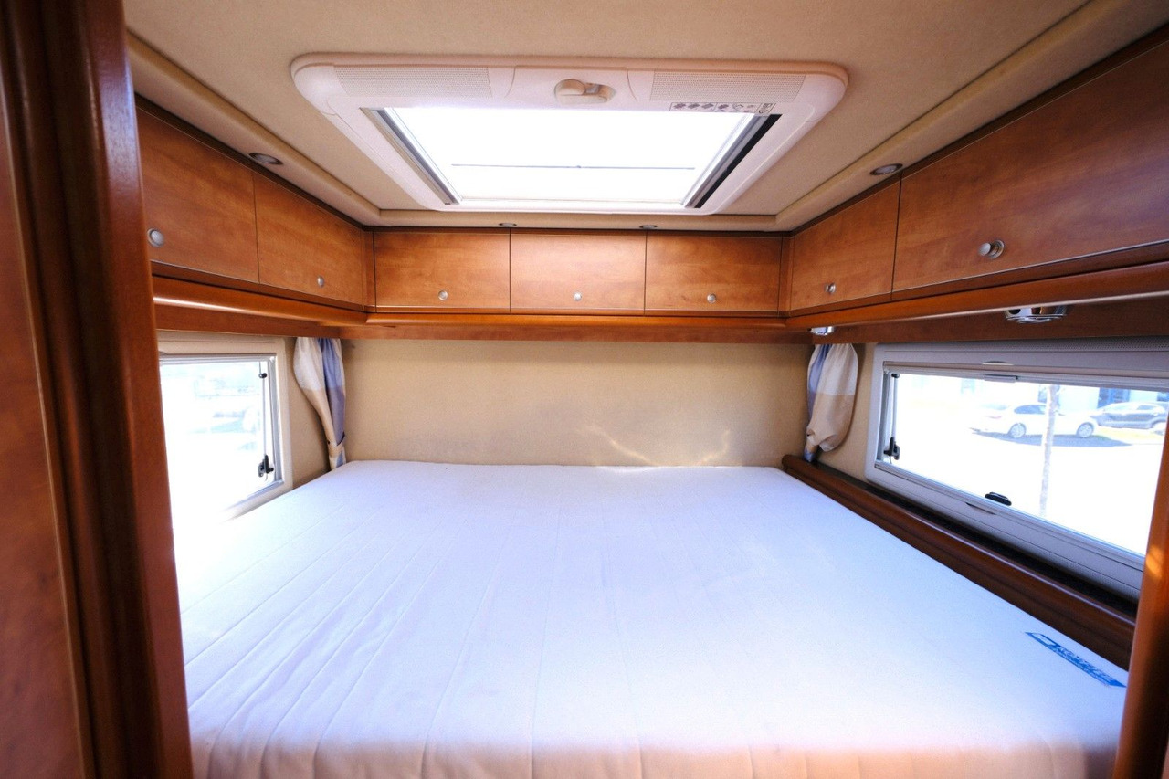 Integrated motorhome Carthago M Liner 57 BRH/Automatik/Festbett+Hubbett/2xKlim: picture 15