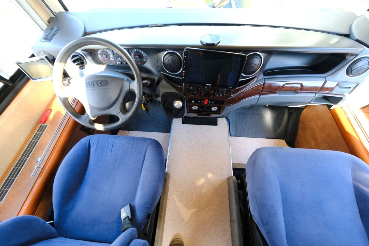 Integrated motorhome Carthago M Liner 57 BRH/Automatik/Festbett+Hubbett/2xKlim: picture 9