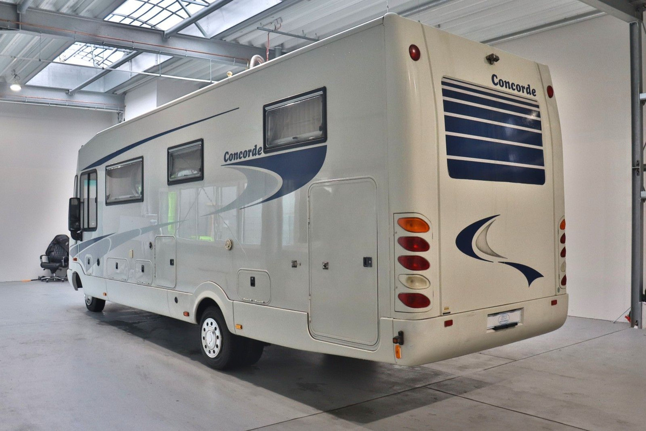 Concorde Charisma I 880 F/Automatik/Festbett/Klima/Solar Concorde Charisma I 880 F/Automatik/Festbett/Klima/Solar - Integrated motorhome: picture 4 Concorde Charisma I 880 F/Automatik/Festbett/Klima/Solar Concorde Charisma I 880 F/Automatik/Festbett/Klima/Solar - Integrated motorhome: picture 4