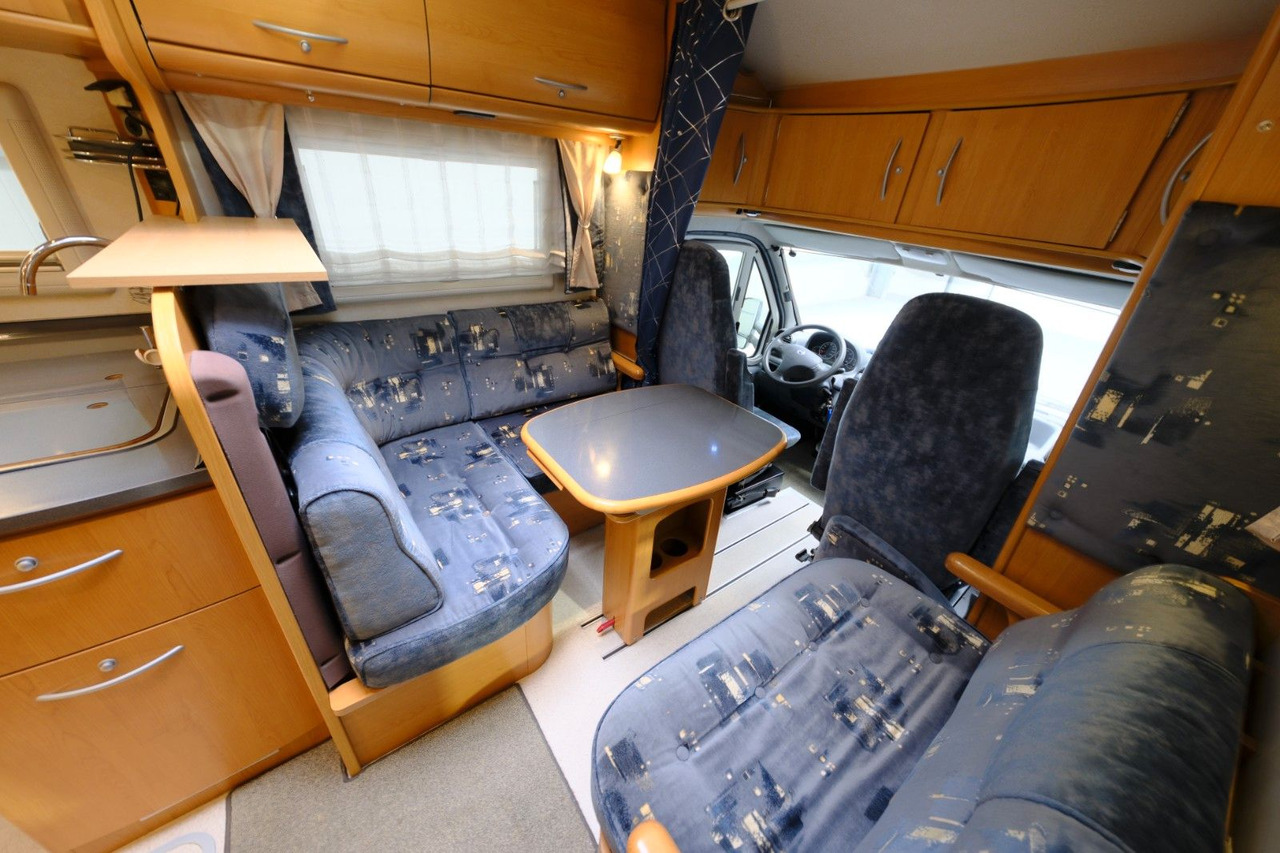 Semi-integrated motorhome Frankia T 730 BD Comfort Class/Automatik/Festbett/Klima: picture 11