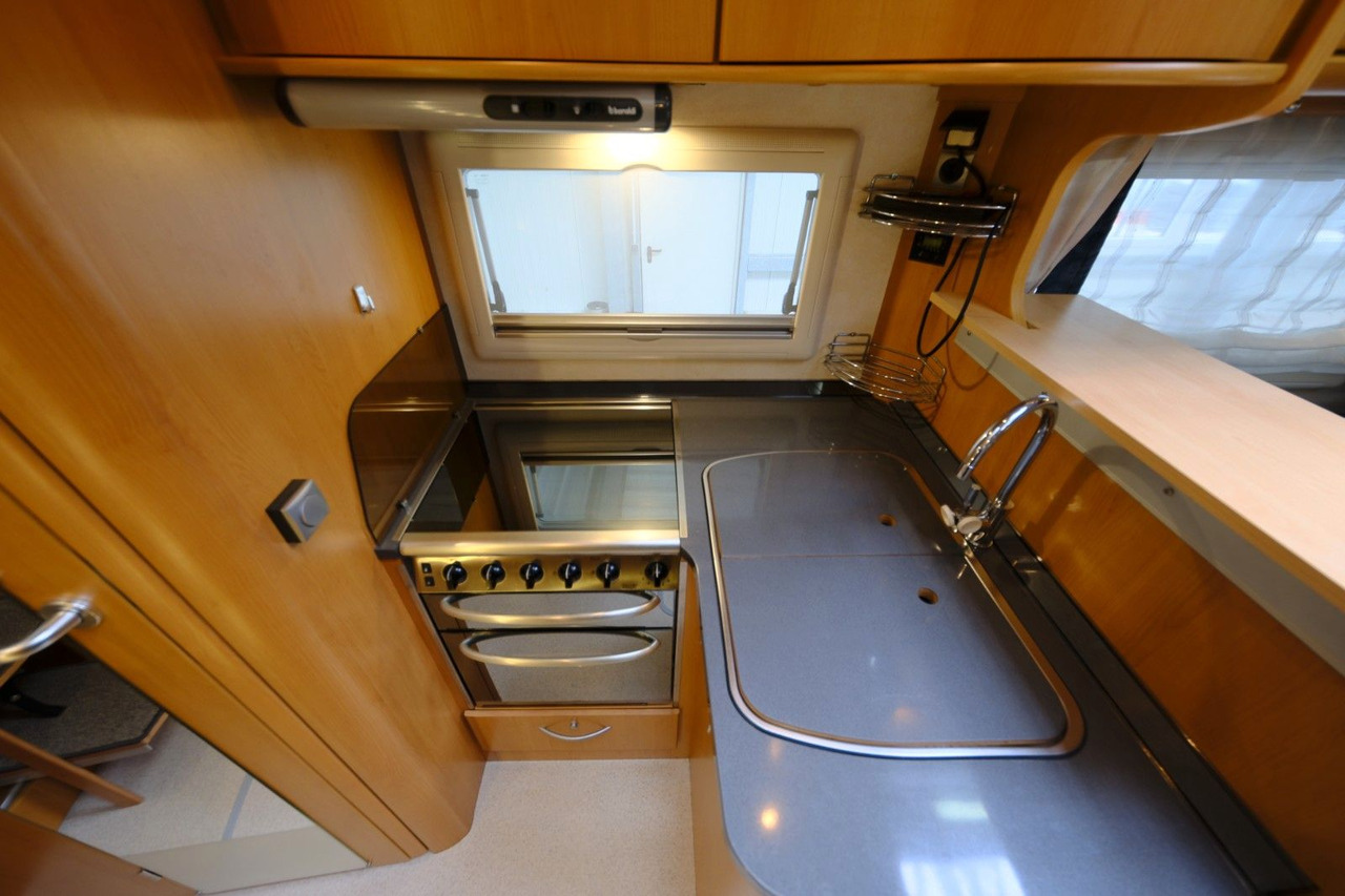 Semi-integrated motorhome Frankia T 730 BD Comfort Class/Automatik/Festbett/Klima: picture 20