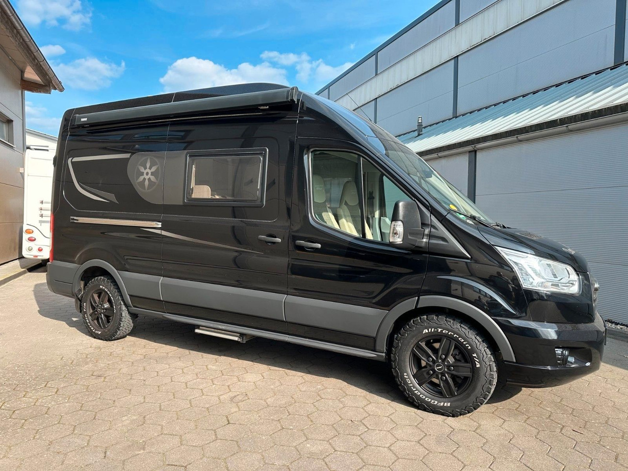 Karmann Dexter 560 Trend 4x4/1.Hand/Festbett/Klima/Solar - Camper van: picture 3 Karmann Dexter 560 Trend 4x4/1.Hand/Festbett/Klima/Solar - Camper van: picture 3