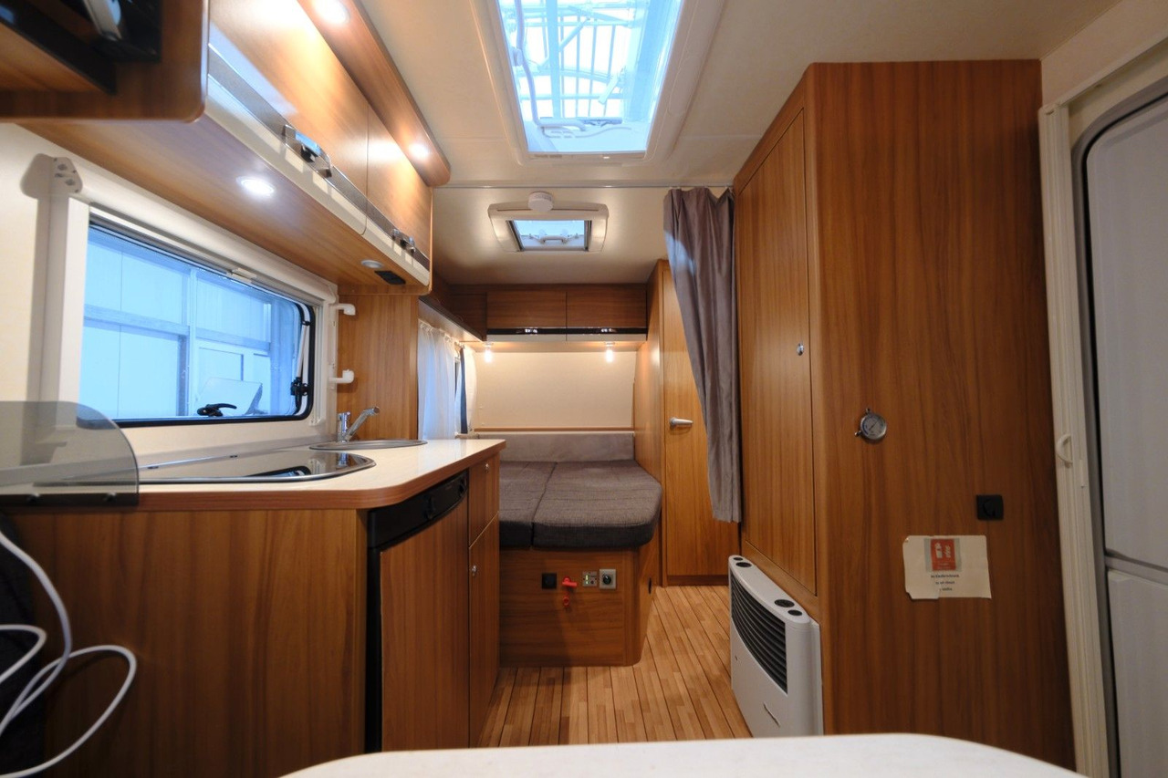 Caravan Weinsberg CaraOne 450 FU/Festbett/Rundsitzgruppe/Mover Weinsberg CaraOne 450 FU/Festbett/Rundsitzgruppe/Mover: picture 14