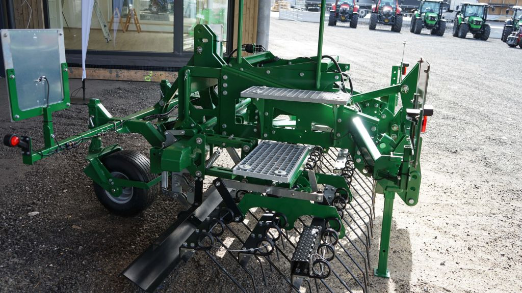 Spring tine harrow Düvelsdorf GREEN.RAKE expert 3 m (20608): picture 6