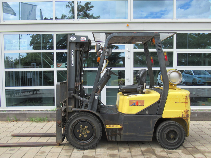 Daewoo G30P-3 Heftruck LPG - LPG forklift: picture 5 Daewoo G30P-3 Heftruck LPG - LPG forklift: picture 5