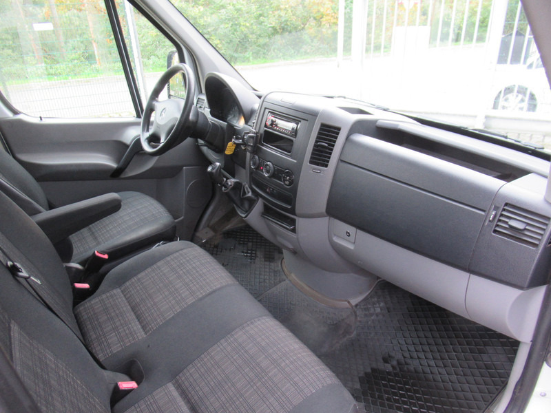 Tipper van Mercedes-Benz Sprinter 316 1.8 NGT 366 Benzine + aardgas CNG Kipper: picture 8 Tipper van Mercedes-Benz Sprinter 316 1.8 NGT 366 Benzine + aardgas CNG Kipper: picture 8