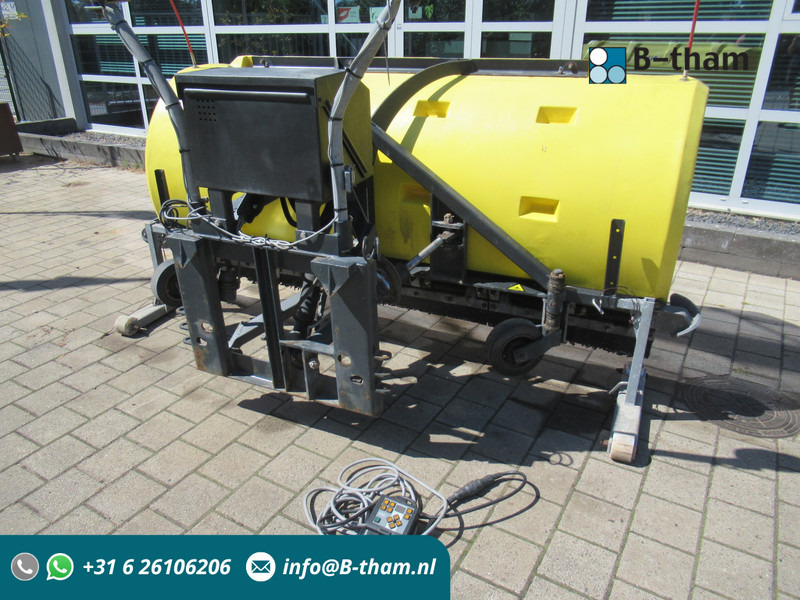 NIDO SCHMIDT SNK 27, 24V HYDRO Snowplow Schneepflug 270 CM - Snow removal vehicle: picture 1 NIDO SCHMIDT SNK 27, 24V HYDRO Snowplow Schneepflug 270 CM - Snow removal vehicle: picture 1
