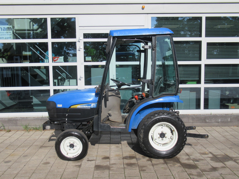 New Holland TC21D 4WD 4x4 Cabine Verwarming - Farm tractor: picture 2 New Holland TC21D 4WD 4x4 Cabine Verwarming - Farm tractor: picture 2