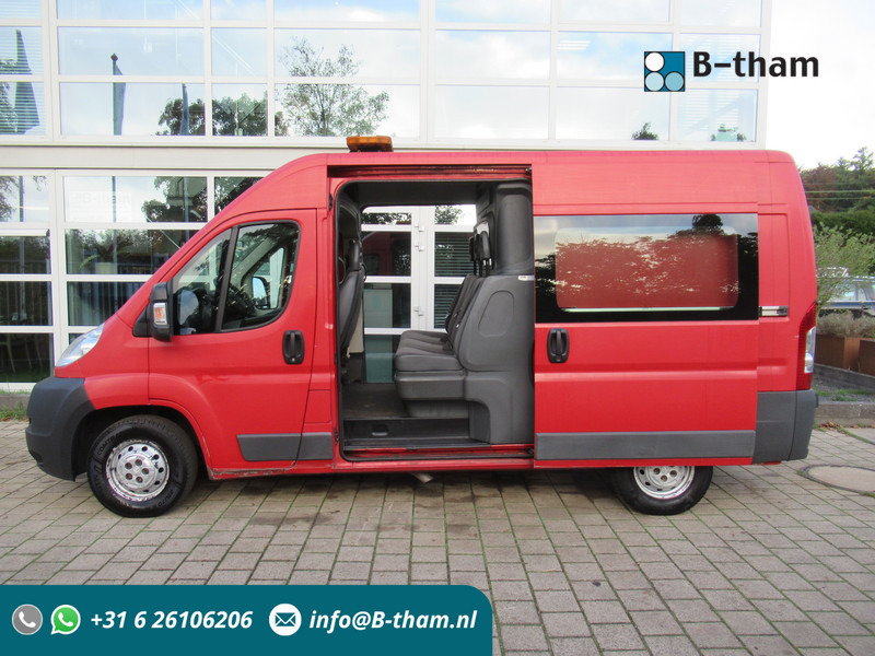 Peugeot Boxer 330 2.2 HDI 96KW L2H2 Dubbelcabine P+ DOKA - Small van, Combi van: picture 1 Peugeot Boxer 330 2.2 HDI 96KW L2H2 Dubbelcabine P+ DOKA - Small van, Combi van: picture 1