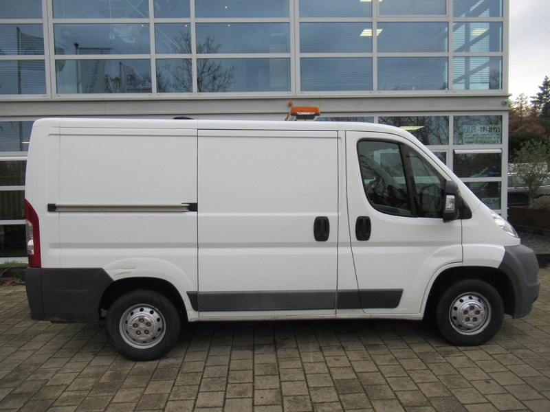 Peugeot Boxer 330 3.0 HDI 116KW L1H1 P+ - Small van: picture 4 Peugeot Boxer 330 3.0 HDI 116KW L1H1 P+ - Small van: picture 4