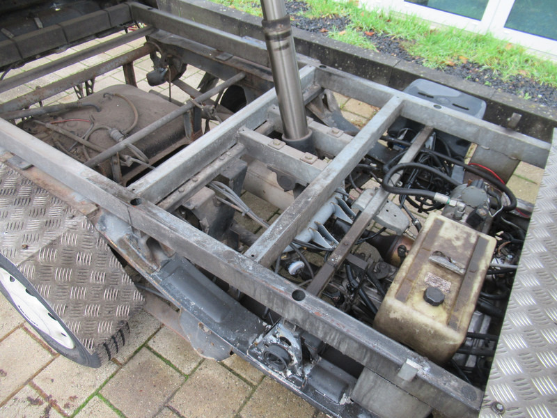 Tipper van Piaggio Porter 1.3 Bi-Fuel LPG + Benzine Kipper Tipper: picture 10 Tipper van Piaggio Porter 1.3 Bi-Fuel LPG + Benzine Kipper Tipper: picture 10