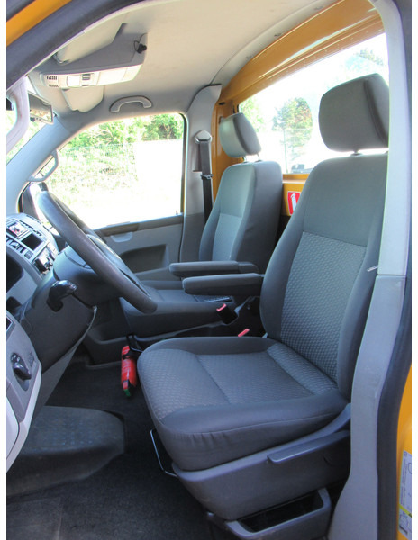 Flatbed van Volkswagen Transporter T5 TDI 103KW 140 L1H1 Automaat 7 DSG Open laadbak: picture 7