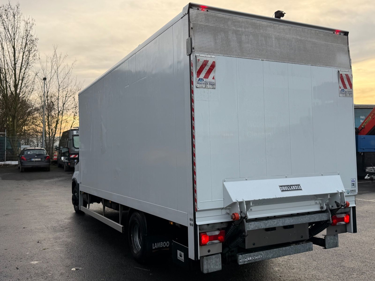 Iveco 70C18 HiMatic, Klima, Luftfederung, Lbw 5x units - Box van: picture 4 Iveco 70C18 HiMatic, Klima, Luftfederung, Lbw 5x units - Box van: picture 4